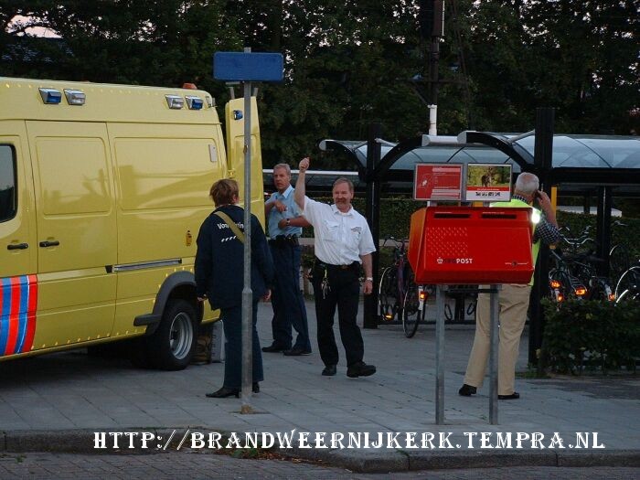 het sein bom meester word hier gegeven en de linten kunnen weer weg. 
