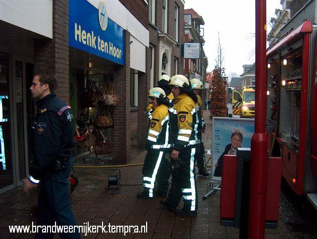 Nog even wachten dat de rook echt is verdreven